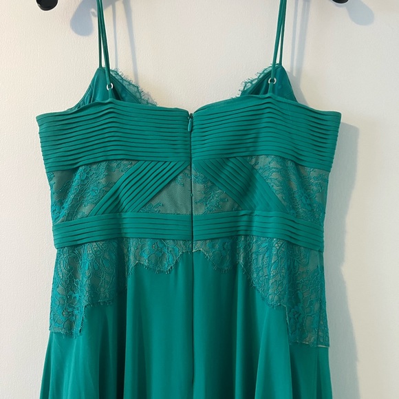 Prom or wedding dress - Picture 3 of 4